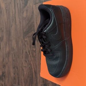 Black Athletic Sneakers Nike